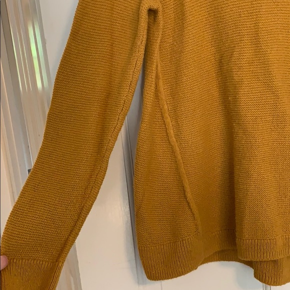 Madewell Waffle Stitch Pullover - Medium - Picture 3 of 6
